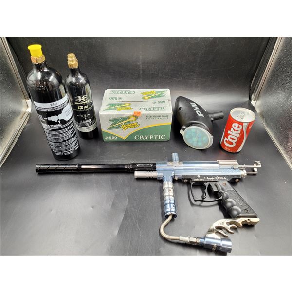 Spyder Paintball Gun and Accessories