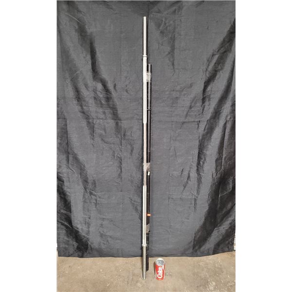 2 Weight Lifting Bars