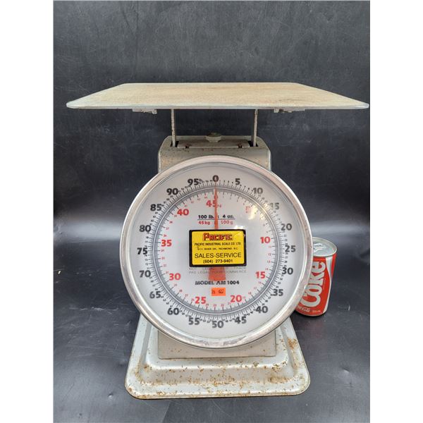 Large Vintage 100lb Scale