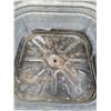 Image 2 : Galvanized Wash Tub