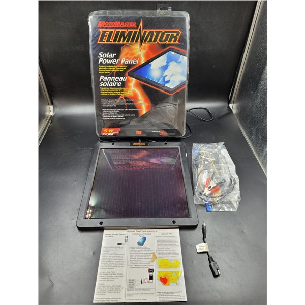 MotoMaster Solar Power Panel