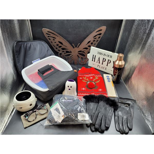 Home Decor, Gloves, & Lunchbox