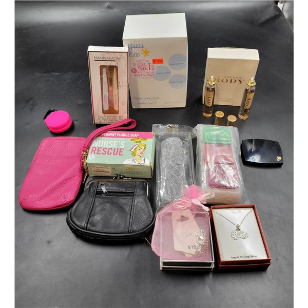 Health & Beauty Lot (Eau de Parfum, Soap, Necklaces, Tweezers, etc.)