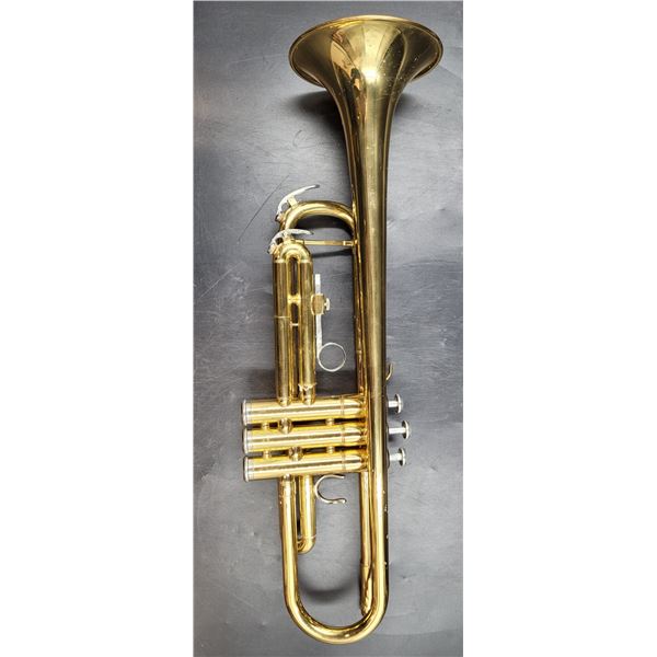 Yamaha YTR 2335 Trumpet