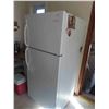 Image 2 : Frigidaire Fridge 64'' x 28'' x 29'' 