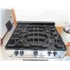 Image 2 : Premiere Propane Oven