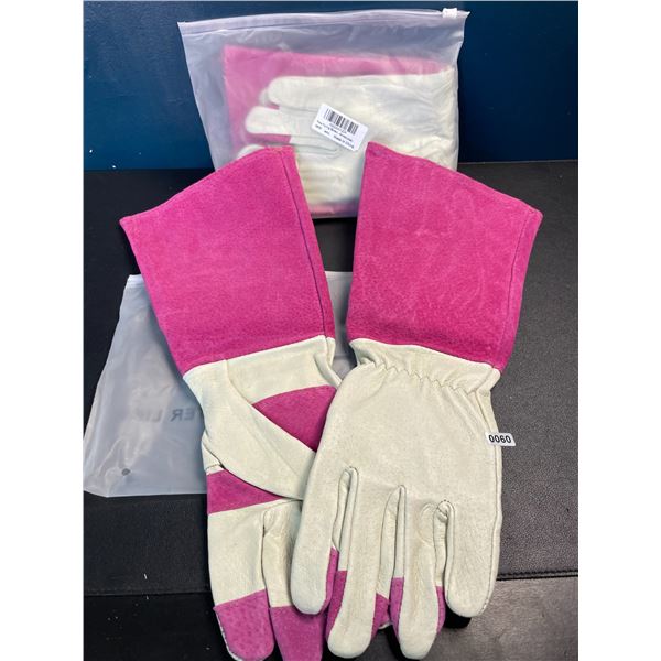 2 Packs of Durable Rose Pruning/Gardening Gloves - Brand New