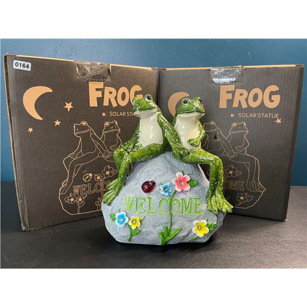 2 Frog Solar Statues - Perfect for Lawns, Gardens, Pathways - 8 inch - Brand New