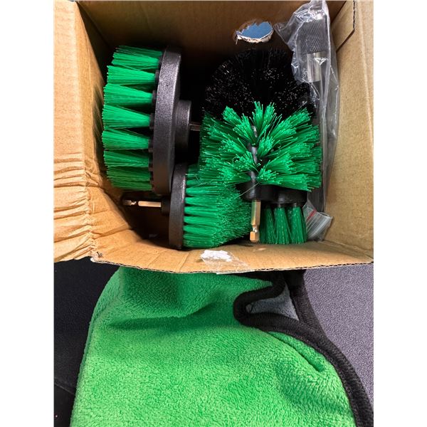 1 Box of Assorted Drill Brush Attachments for Detailing - 7PCS