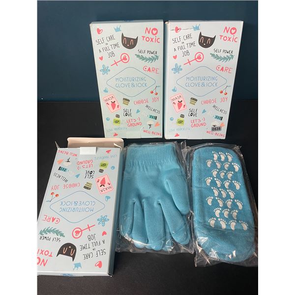 3 Packs of Gel Spa Moisturizing Therapy Socks and Gloves for Skincare - Brand New