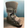 Image 2 : 1 Air Walker Boot - Orthopaedic Medical Boot for Foot Injuries - Brand New - Size Medium