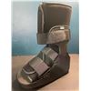 Image 1 : 1 Air Walker Boot - Orthopaedic Medical Boot for Foot Injuries - Brand New - Size Medium