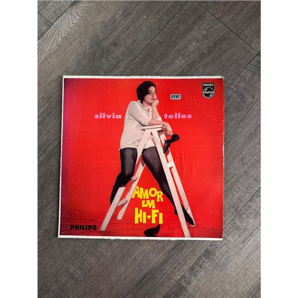 Silvia Telles Amor Em HiFi Vinyl Record - Vintage 1960s