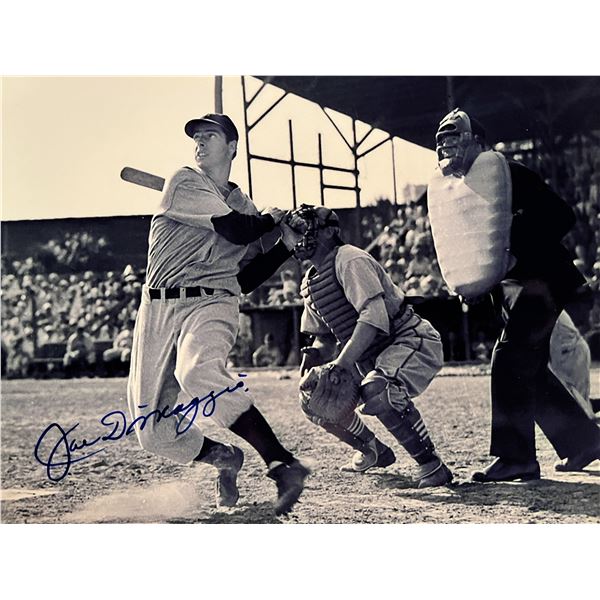 Joe DiMaggio signed photo