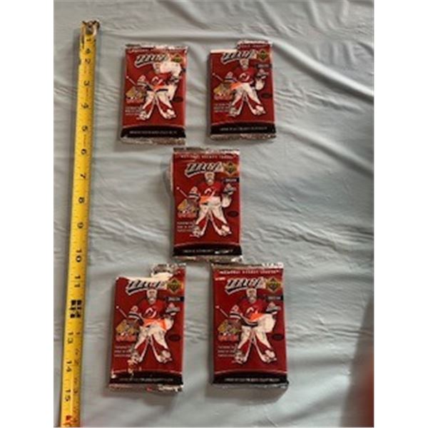 5 - 2003/04 upper deck - 8 per