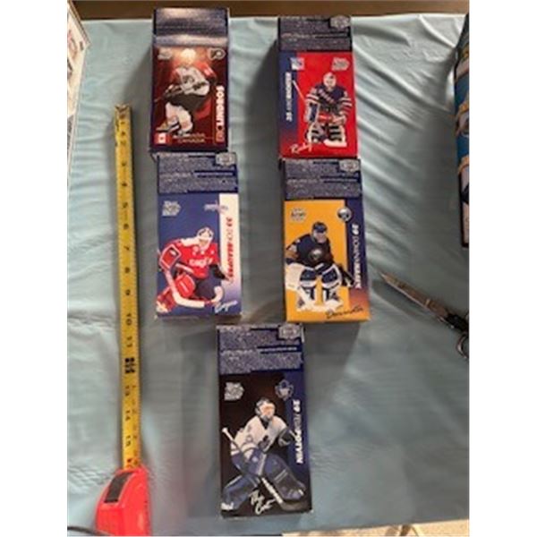 5- Kraft Dinner hockey boxes