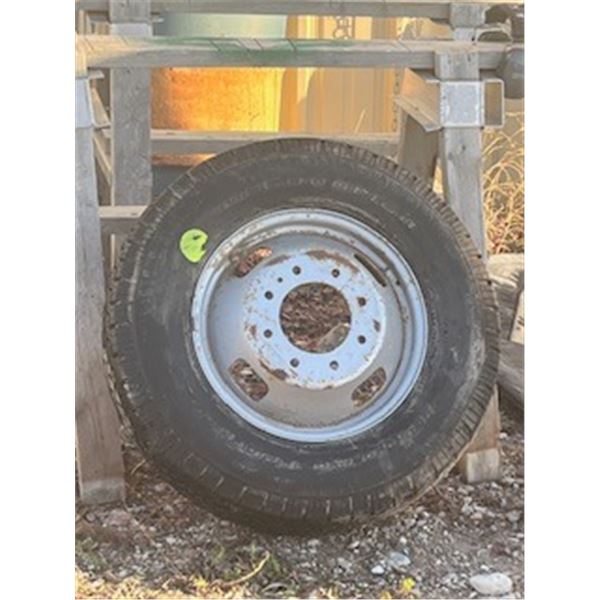 1- Ford 1 ton tire - BF goodrich - LT 245/75R/17