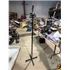 Image 1 : coat rack