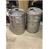 Image 1 : 2 - empty kegs