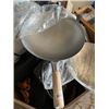 Image 1 : wok frying pan - new