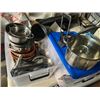 Image 1 : kitchen supplies