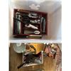 Image 1 : Household items