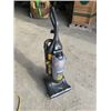 Image 1 : vacuum