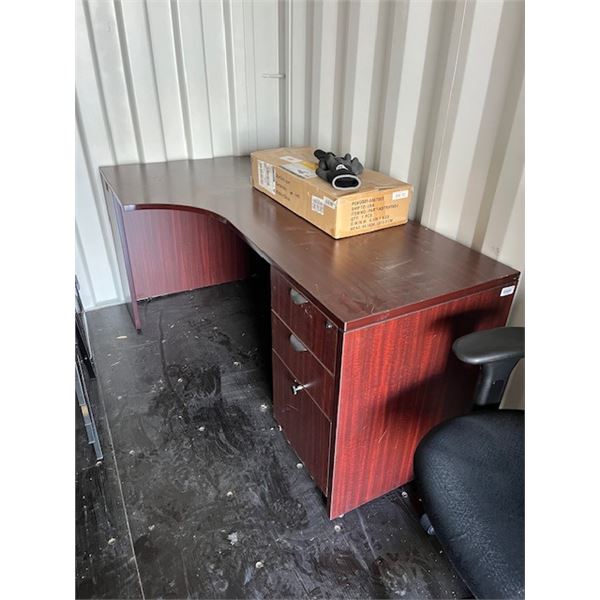desk