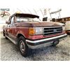 Image 8 : A12 -- 1990 FORD F250, RED, 230386 KMS, REAR WHEEL DRIVE