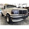 Image 8 : B6F -- 1993 FORD F150, TAN, 270842 KMS, REAR WHEEL DRIVE