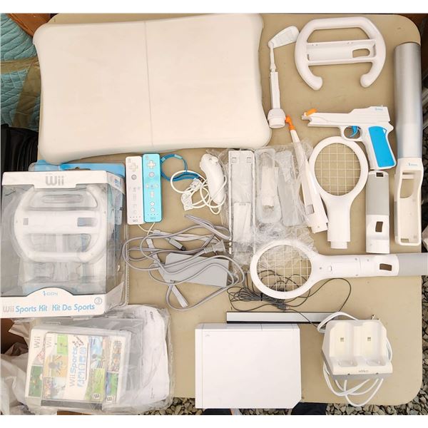 451 -- FULL WII LOT, CONSOLE, SENSOR BAR, WII FIT, WII FIT PLUS, WII SPORTS AND FULL WII SPORTS ACCE