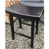 Image 2 : 455 -- ROLLING OFFICE CHAIR WITH ARM RESTS, SMALL WOOD BLACK STOOL
