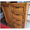 Image 3 : 470 -- FRENCH OAK DRESSER AND NIGHTSTAND WITH BRASS HARDWARE