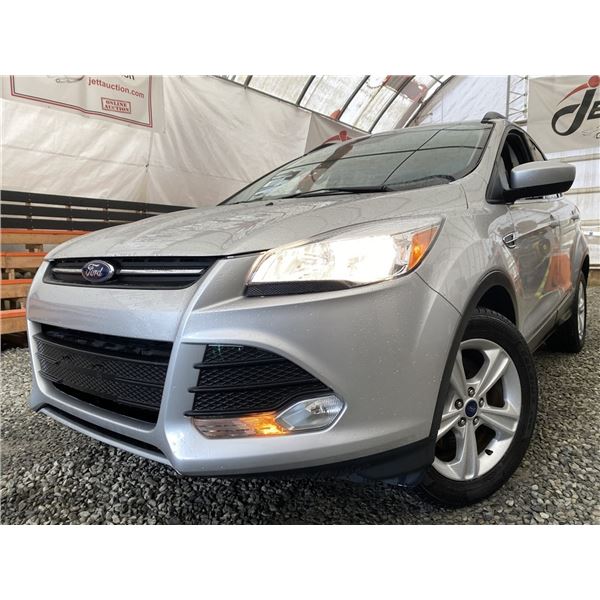 C6S -- 2014 FORD ESCAPE, SILVER, 167386 KMS, ALL WHEEL DRIVE