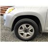 Image 24 : B3 -- 2011 TOYOTA RAV 4, SILVER, 240864 KMS, ALL WHEEL DRIVE