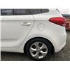 Image 25 : 0G -- 2014 KIA RONDO, WHITE, 167363 KMS "NO RESERVE"