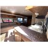 Image 22 : H1 -- 2012 CREEKSIDE 26RLS 29FT TRAVEL TRAILER