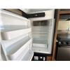 Image 37 : H1 -- 2012 CREEKSIDE 26RLS 29FT TRAVEL TRAILER