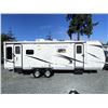 Image 3 : H1 -- 2012 CREEKSIDE 26RLS 29FT TRAVEL TRAILER