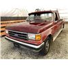 Image 3 : A12 -- 1990 FORD F250, RED, 230386 KMS, REAR WHEEL DRIVE