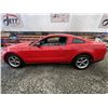 Image 23 : A12I -- 2011 FORD MUSTANG, RED, 183010 KMS
