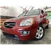 Image 1 : A12K -- 2007 KIA RONDO, RED, 192722 KMS