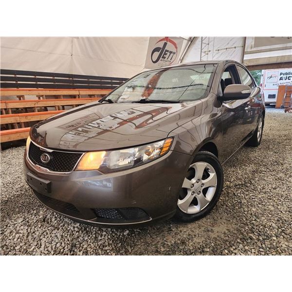 A12R -- 2010 KIA FORTE EX BROWN 330490 KMS