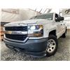 Image 1 : B6J -- 2017 CHEVROLET SILVERADO 1500, WHITE, 179498 KMS, 4X4