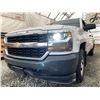 Image 2 : B6J -- 2017 CHEVROLET SILVERADO 1500, WHITE, 179498 KMS, 4X4