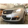Image 2 : C6C -- 2017 CHEVROLET TRAVERSE, SILVER, 179,957 KMS
