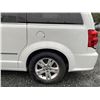 Image 25 : C6K -- 2016 DODGE CARAVAN, WHITE, 243306 KMS, FRONT WHEEL DRIVE