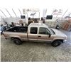 Image 13 : B6G -- 2003 GMC SIERRA 2500, GOLD, 178322 KMS, 4X4