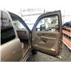 Image 37 : B6G -- 2003 GMC SIERRA 2500, GOLD, 178322 KMS, 4X4