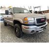 Image 8 : B6G -- 2003 GMC SIERRA 2500, GOLD, 178322 KMS, 4X4
